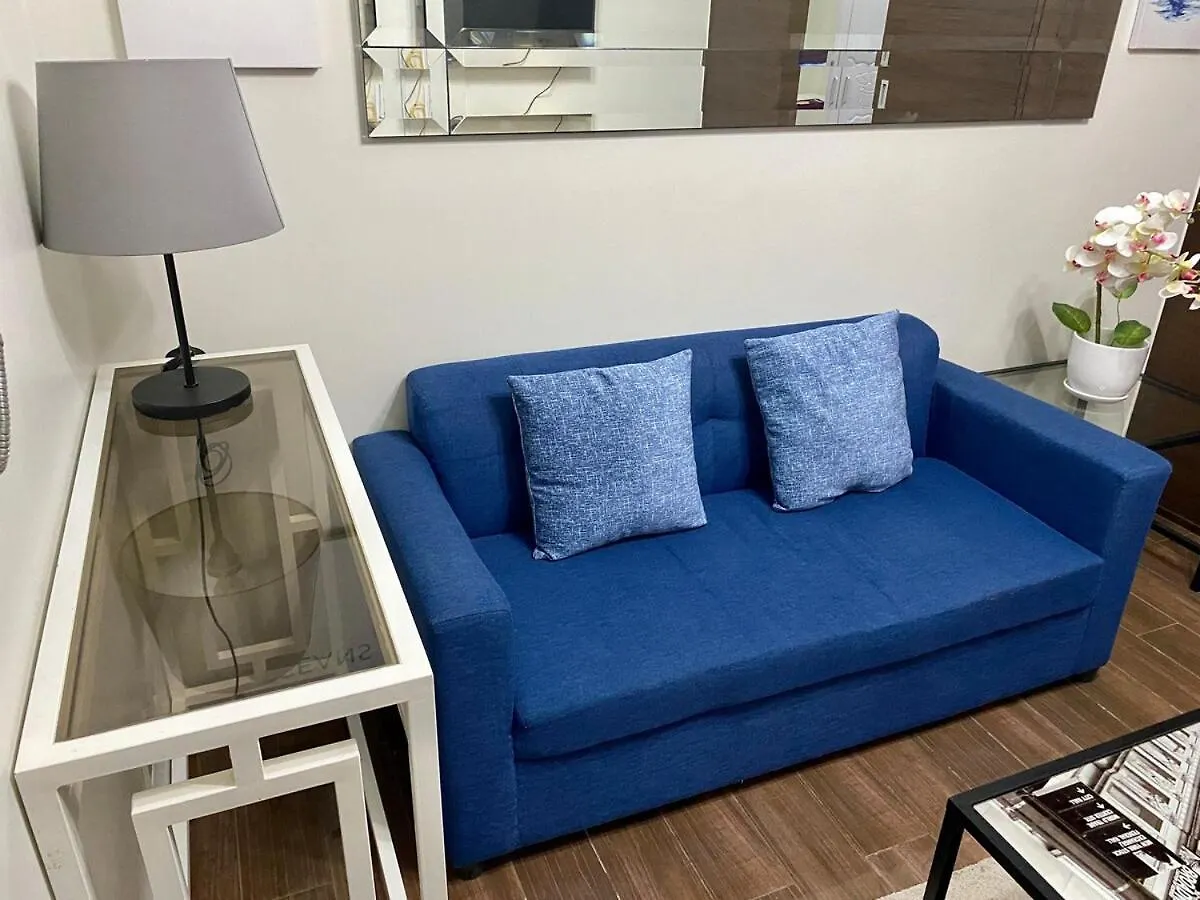 Cruise Ship Condo Escape Makati 300 Mbps Gym Swim Park 2271 Manila 0*,  Filipíny