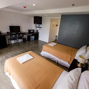 Apartment 5880 Enriquez Residences, Manila