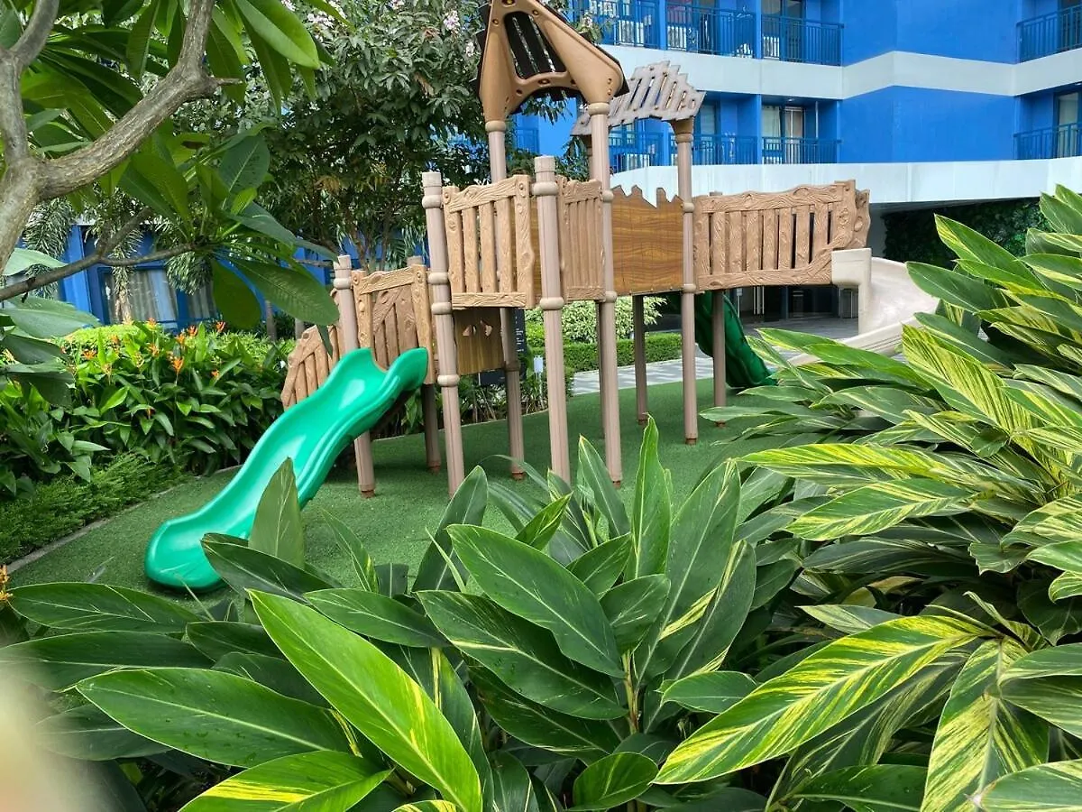 Apartment Cruise Ship Condo Escape Makati 300 Mbps Gym Swim Park 2271 Manila