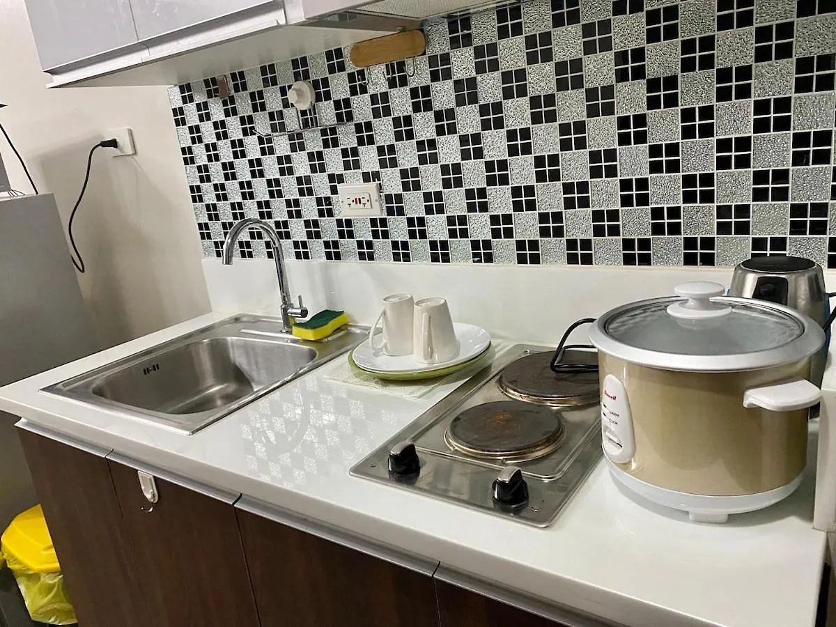 Cruise Ship Condo Escape Makati 300 Mbps Gym Swim Park 2271 Manila